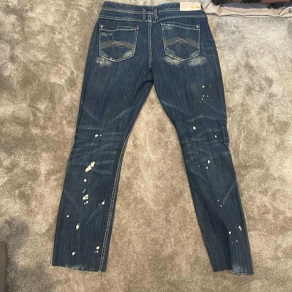 Jeans - Picture 4 of 4